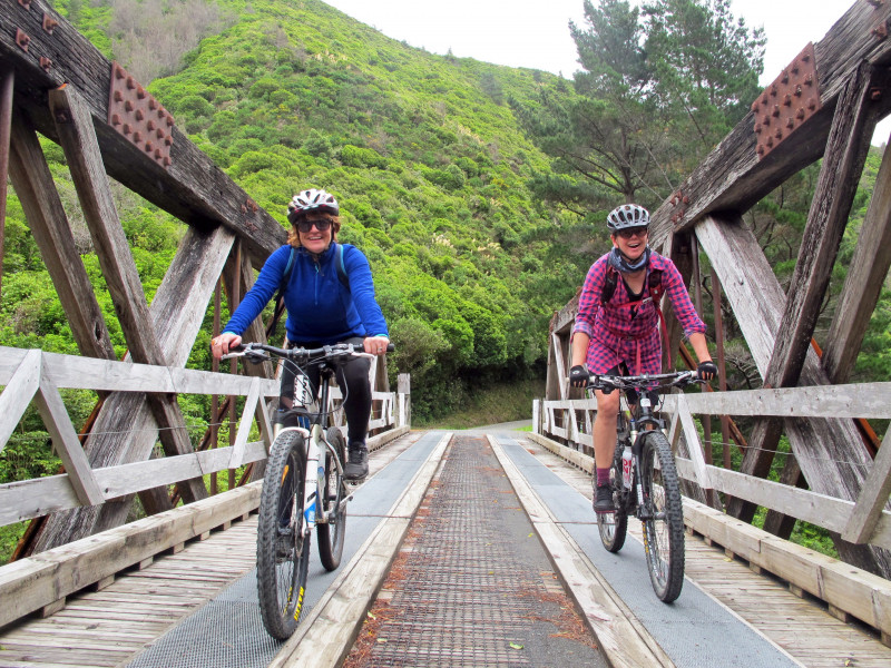 Remutaka Rail Trail credit bennettandslater.co.nz Remutaka Rail Trail credit bennettandslater.co.nz
