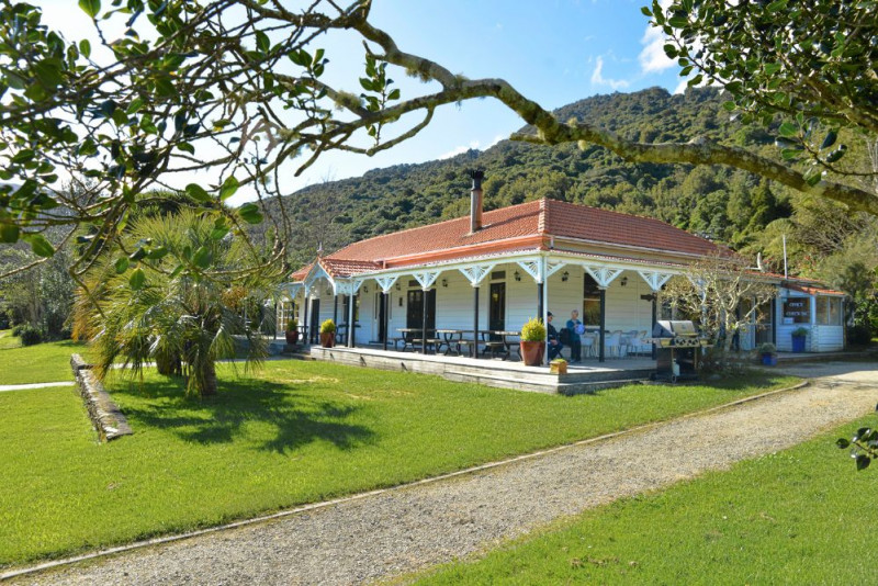 Furneaux Extras 2015 30 Furneaux Extras 2015 30