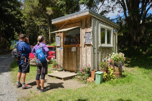 Snows Farm, Pou Herenga Tai Twin Coast Cycle Trail