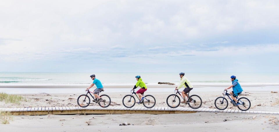 Motu Trails Dunes Trail credit Neil Robert Hutton Photography